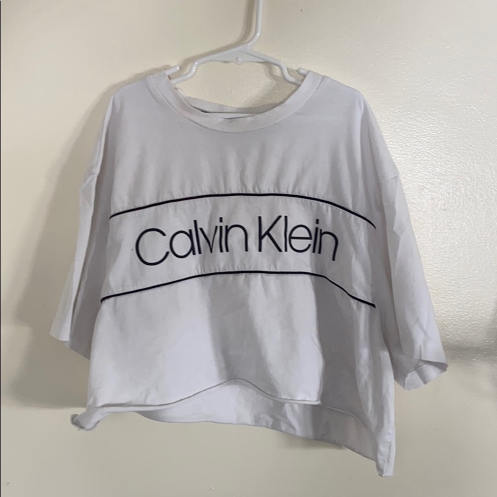 Calvin Cropped Tee